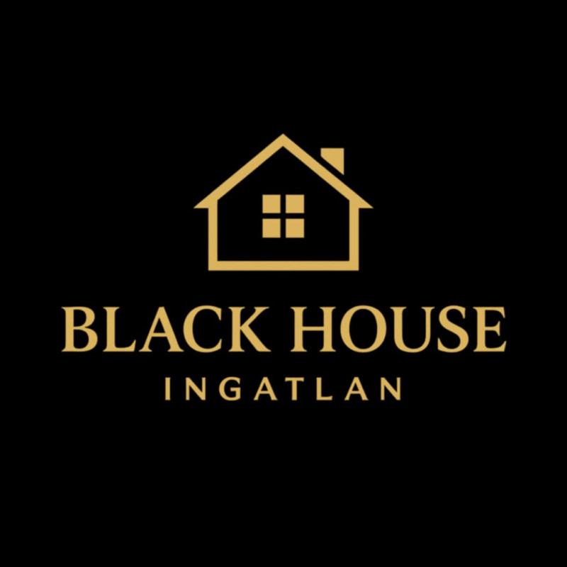 Black House Ingatlan